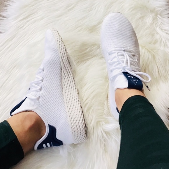 ADIDAS Originals Lace Up Sneakers - Picture 5 of 8